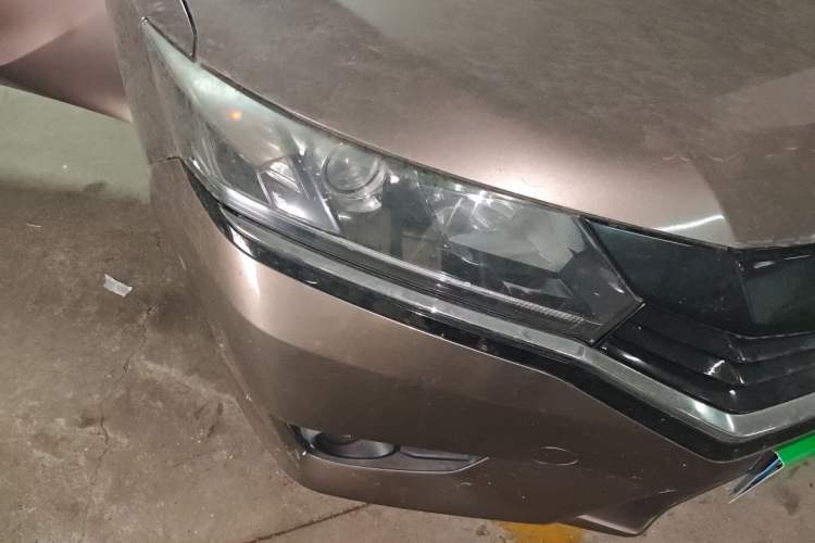 Used Honda Greiz 2016 1.5L CVT Comfort Version Right Front Headlight