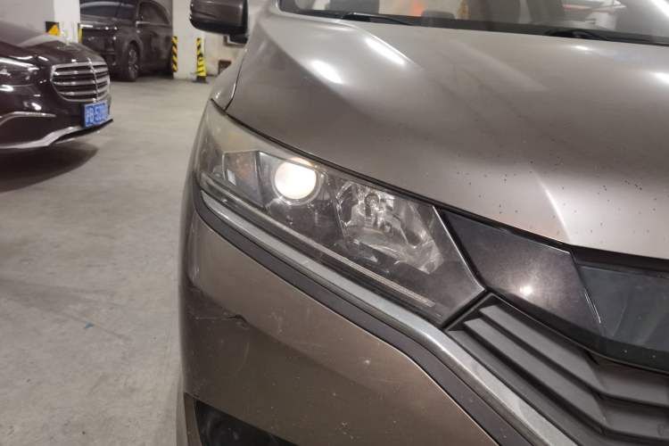 Used Honda Greiz 2016 1.5L Manual Classic Edition Right Front Headlight
