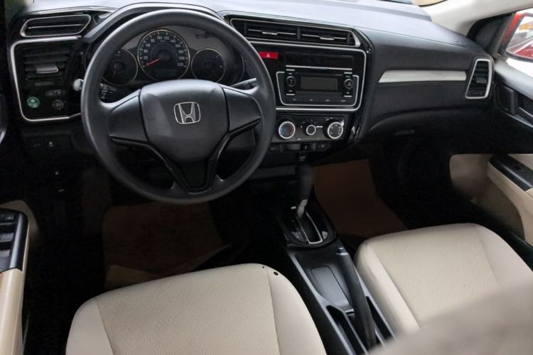 Used Honda Greiz 2016 1.5L CVT Comfort Version Center Console