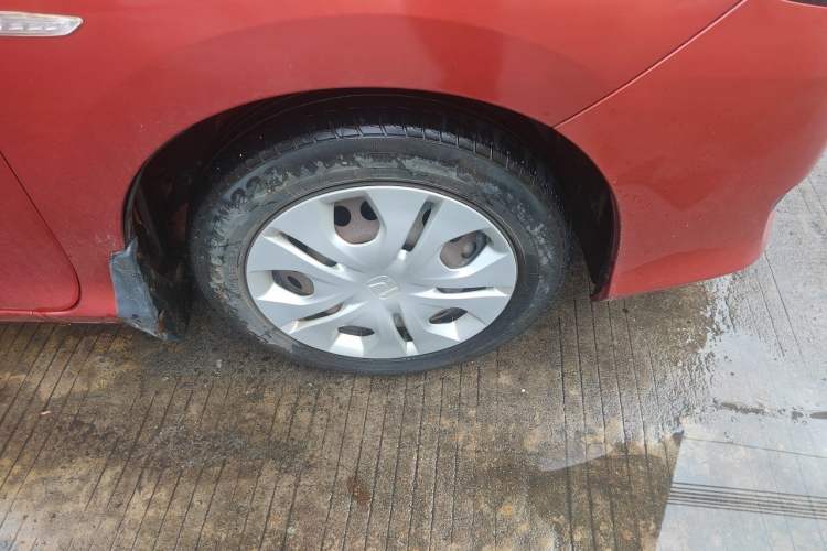 Used Honda Greiz 2016 1.5L CVT Comfort Version Right Front Wheel Hub