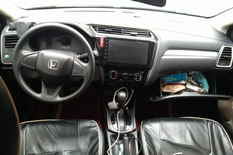 Used Honda Greiz 2016 1.5L CVT Classic Edition Center Console