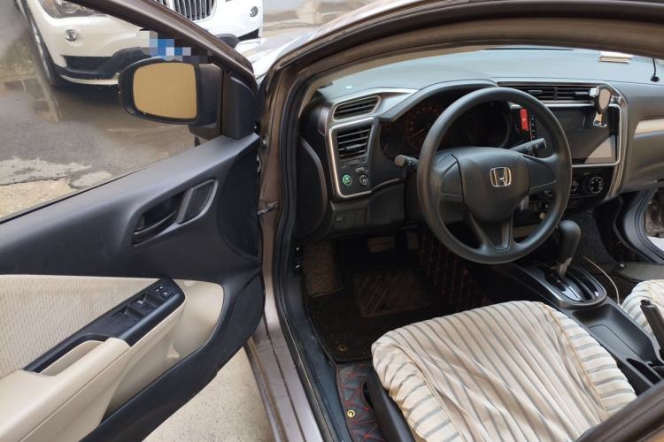 Used Honda Greiz 2016 1.5L CVT Classic Edition Driver Seat