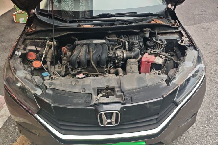 Used Honda Greiz 2016 1.5L CVT Fashion Edition Engine Bay
