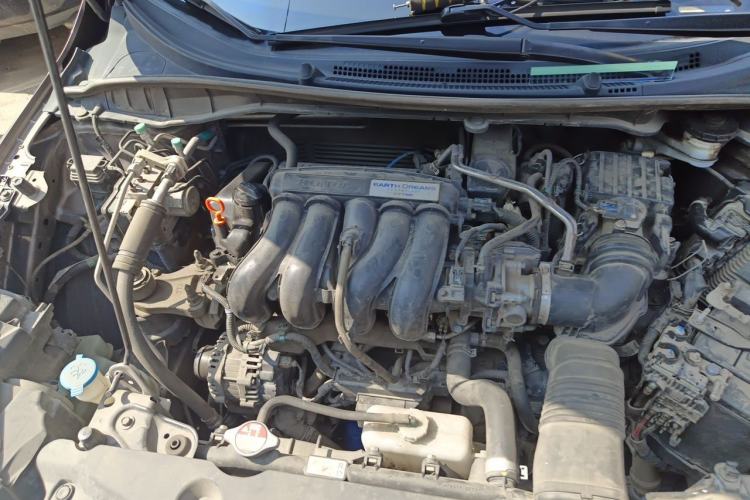 Used Honda Greiz 2016 1.5L CVT Luxury Edition Engine Bay