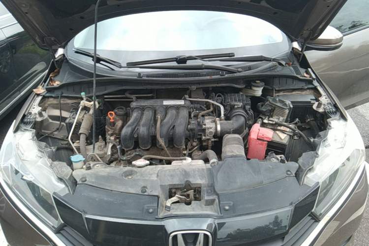 Used Honda Greiz 2016 1.5L CVT Classic Edition Engine Bay