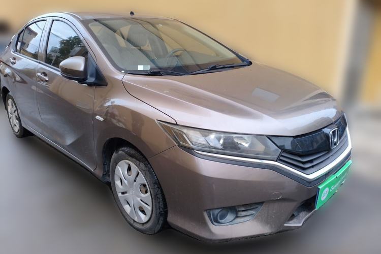 Used Honda Greiz 2016 1.5L CVT Classic Edition Front Right 45 Deg