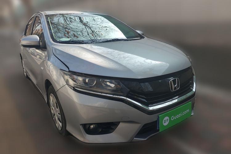 Used Honda Greiz 2016 1.5L CVT Comfort Version Front Right 45 Deg