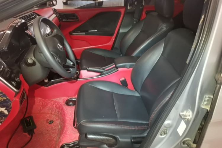 Used Honda Greiz 2016 1.5L CVT Fashion Edition Left Front Seat