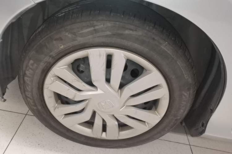Used Honda Greiz 2016 1.5L CVT Fashion Edition Left Front Wheel Hub