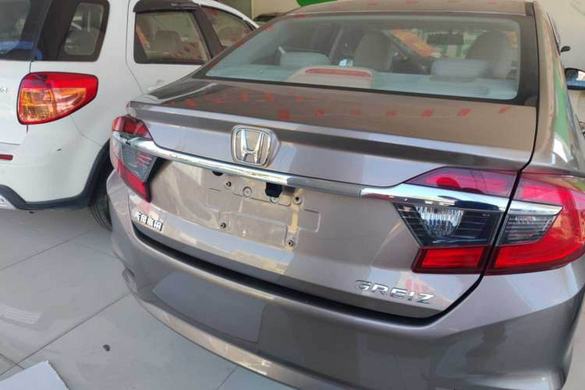 Used Honda Greiz 2016 1.5L CVT Classic Edition Rear