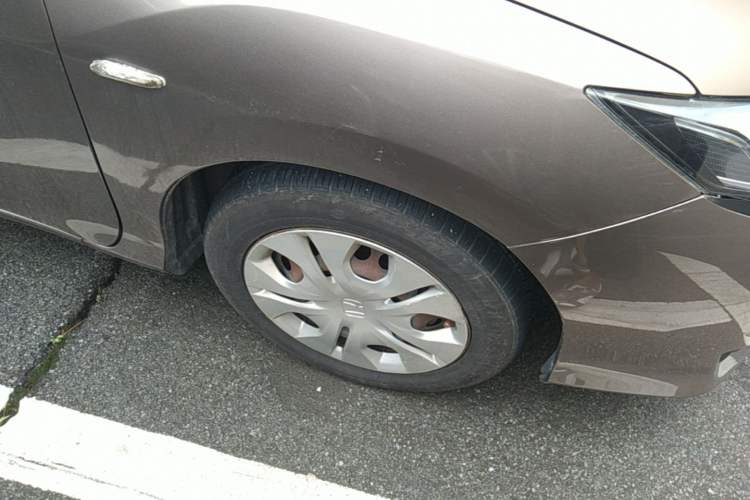 Used Honda Greiz 2016 1.5L CVT Classic Edition Right Front Wheel Hub