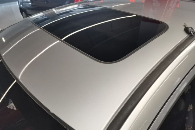 Used Honda Greiz 2016 1.5L CVT Fashion Edition Roof