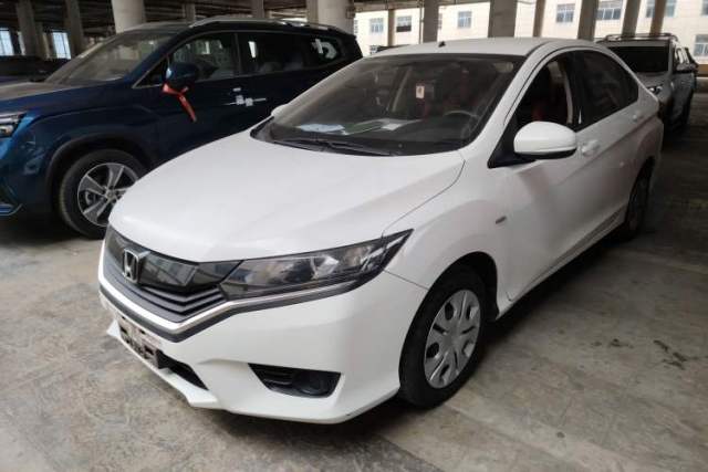 Ojetý Honda Greiz 2016 1.5L CVT Classic Edition