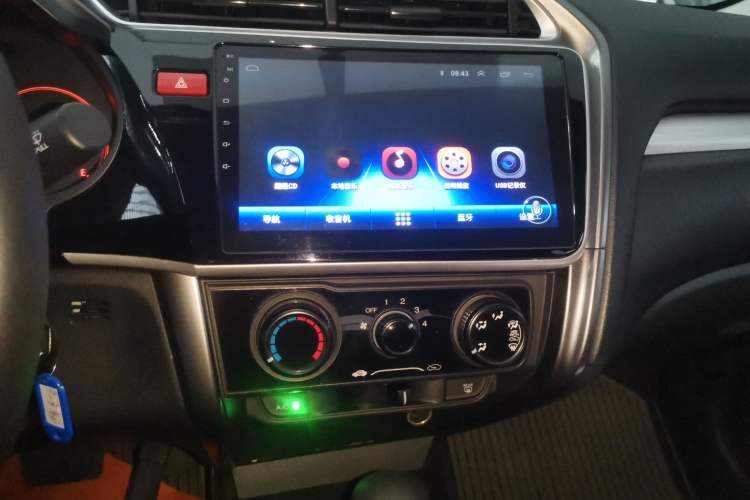Used Honda Greiz 2016 1.5L CVT Classic Edition Audio And AC Panel