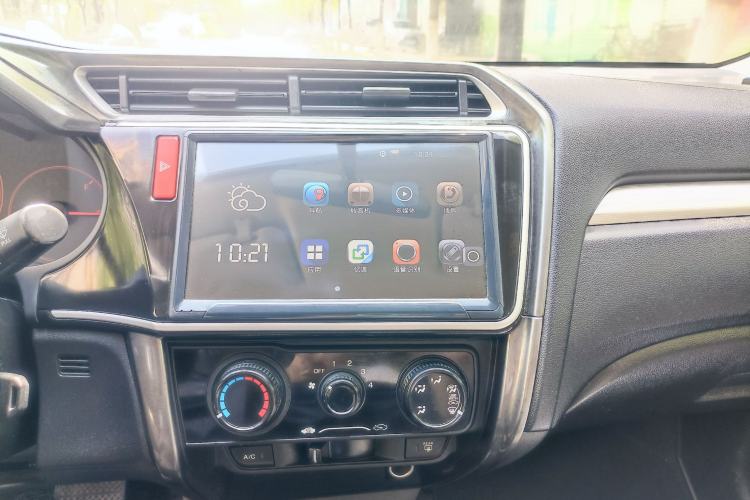 Used Honda Greiz 2016 1.5L CVT Classic Edition Audio And AC Panel