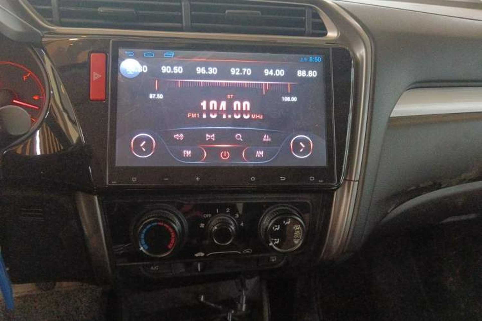 Used Honda Greiz 2016 1.5L Manual Classic Edition Audio And AC Panel