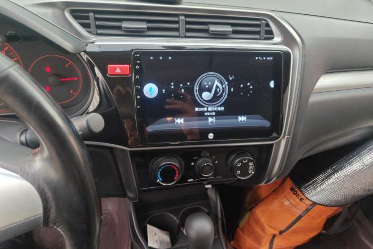 Used Honda Greiz 2016 1.5L CVT Classic Edition Audio And AC Panel