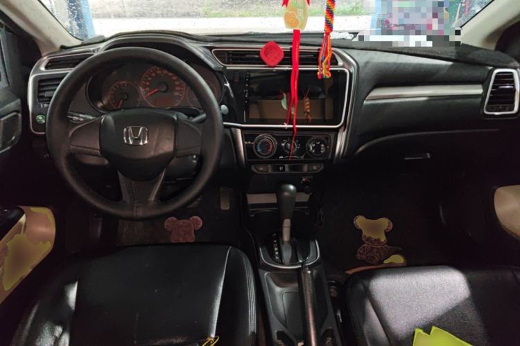 Used Honda Greiz 2016 1.5L CVT Classic Edition Center Console