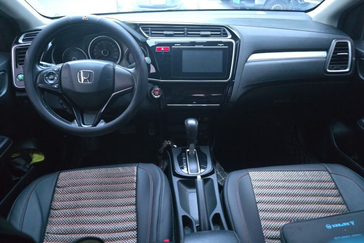Used Honda Greiz 2016 1.5L CVT Luxury Edition Center Console