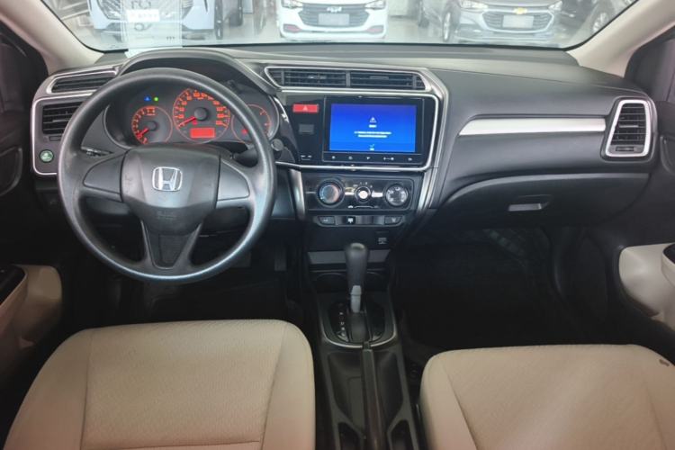 Used Honda Greiz 2016 1.5L CVT Classic Edition Center Console
