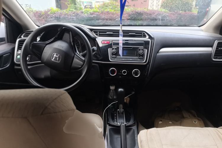 Used Honda Greiz 2016 1.5L CVT Classic Edition Center Console