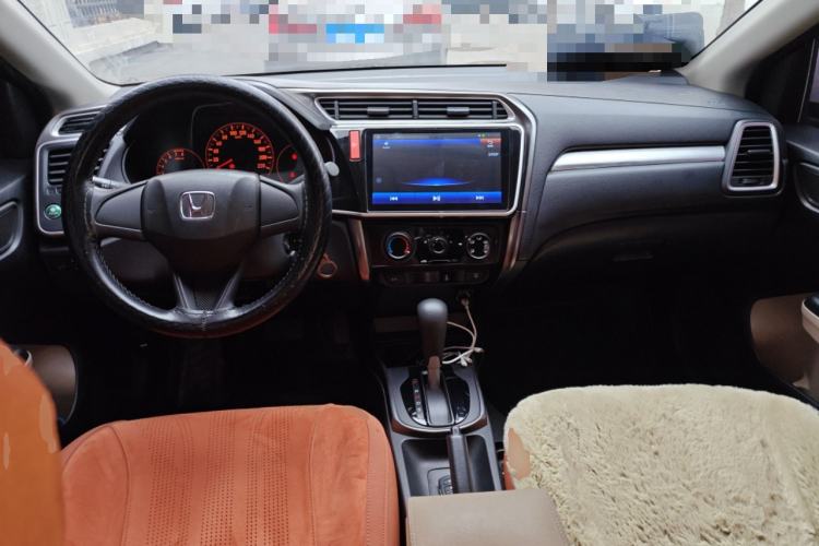 Used Honda Greiz 2016 1.5L CVT Classic Edition Center Console