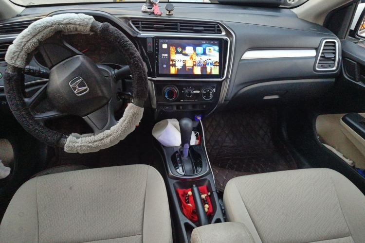 Used Honda Greiz 2016 1.5L CVT Classic Edition Center Console