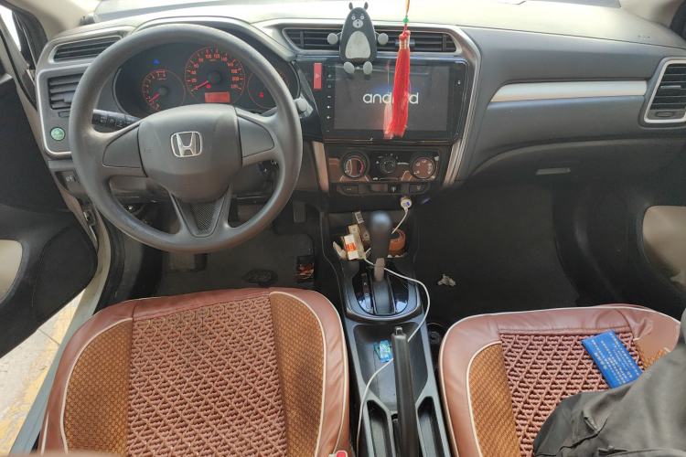 Used Honda Greiz 2016 1.5L CVT Classic Edition Center Console