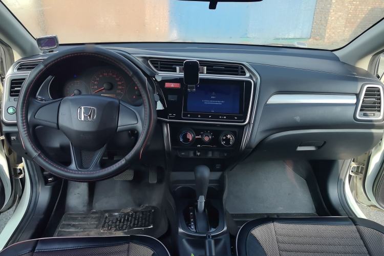 Used Honda Greiz 2016 1.5L CVT Classic Edition Center Console