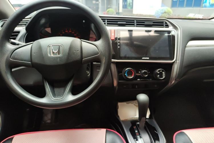 Used Honda Greiz 2016 1.5L CVT Classic Edition Center Console