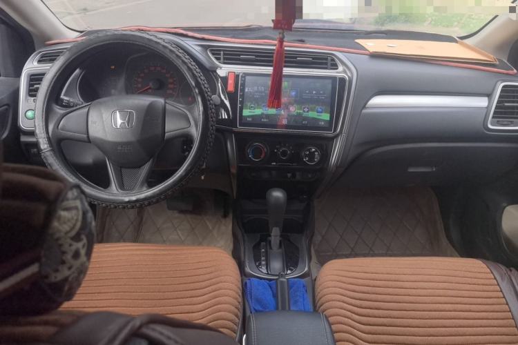 Used Honda Greiz 2016 1.5L CVT Classic Edition Center Console