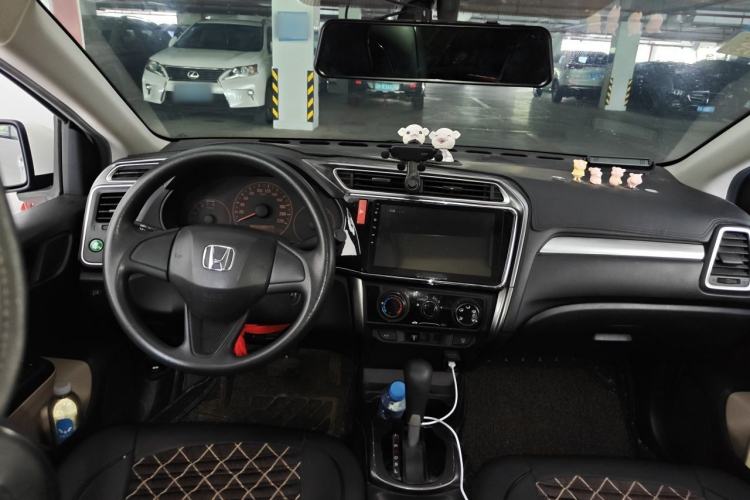 Used Honda Greiz 2016 1.5L CVT Classic Edition Center Console