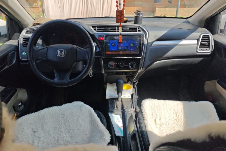 Used Honda Greiz 2016 1.5L CVT Classic Edition Center Console