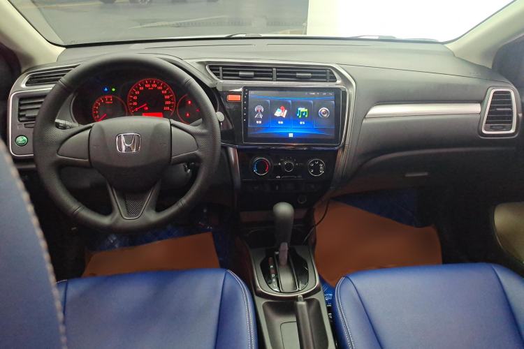 Used Honda Greiz 2016 1.5L CVT Classic Edition Center Console