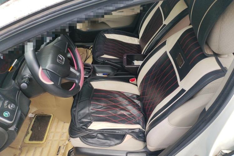 Used Honda Greiz 2016 1.5L CVT Classic Edition Driver Seat