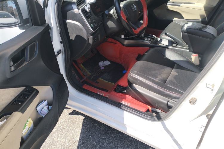 Used Honda Greiz 2016 1.5L CVT Comfort Version Driver Seat