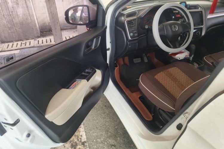 Used Honda Greiz 2016 1.5L CVT Classic Edition Driver Seat