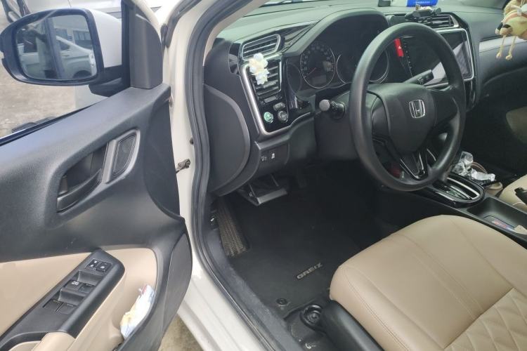 Used Honda Greiz 2016 1.5L CVT Comfort Version Driver Seat