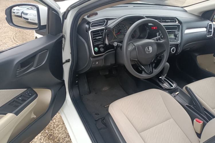 Used Honda Greiz 2016 1.5L CVT Comfort Version Driver Seat