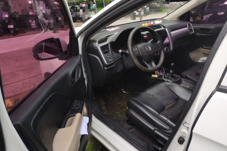 Used Honda Greiz 2016 1.5L Manual Classic Edition Driver Seat