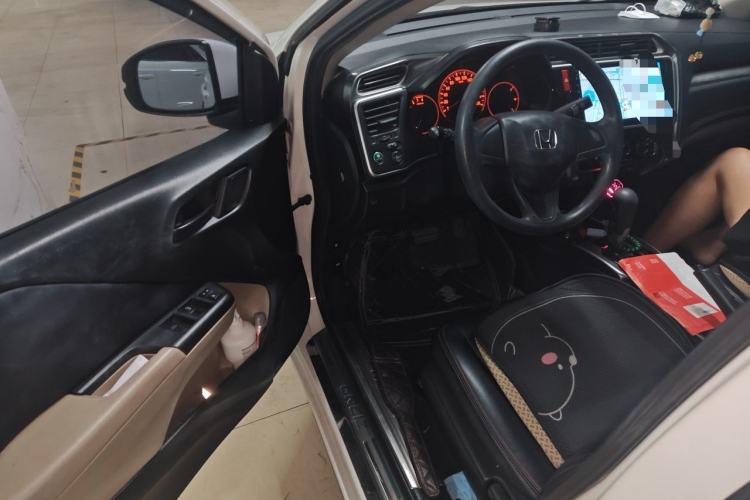 Used Honda Greiz 2016 1.5L CVT Classic Edition Driver Seat