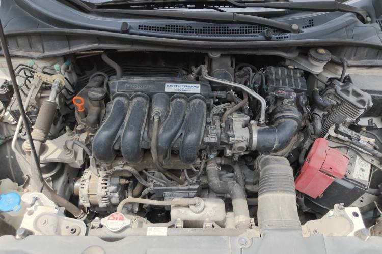 Used Honda Greiz 2016 1.5L CVT Luxury Edition Engine Bay