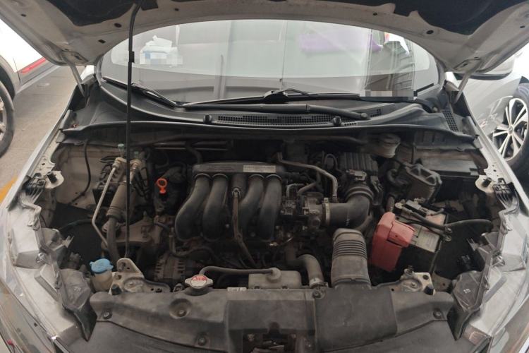 Used Honda Greiz 2016 1.5L CVT Classic Edition Engine Bay