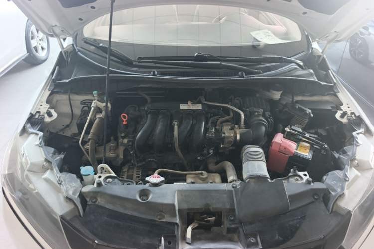 Used Honda Greiz 2016 1.5L CVT Classic Edition Engine Bay
