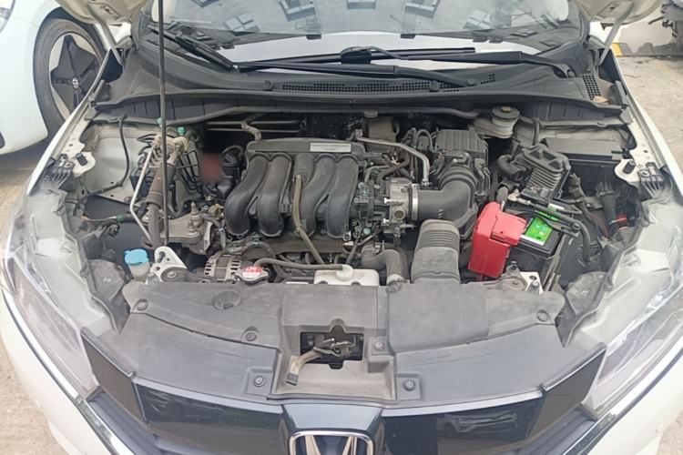 Used Honda Greiz 2016 1.5L CVT Comfort Version Engine Bay