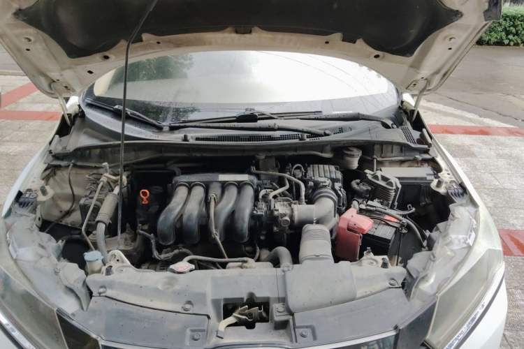 Used Honda Greiz 2016 1.5L CVT Classic Edition Engine Bay