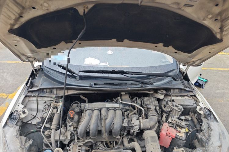 Used Honda Greiz 2016 1.5L CVT Classic Edition Engine Bay