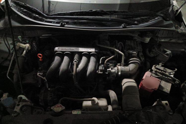 Used Honda Greiz 2016 1.5L CVT Classic Edition Engine Bay