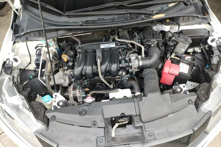 Used Honda Greiz 2016 1.5L CVT Classic Edition Engine Bay