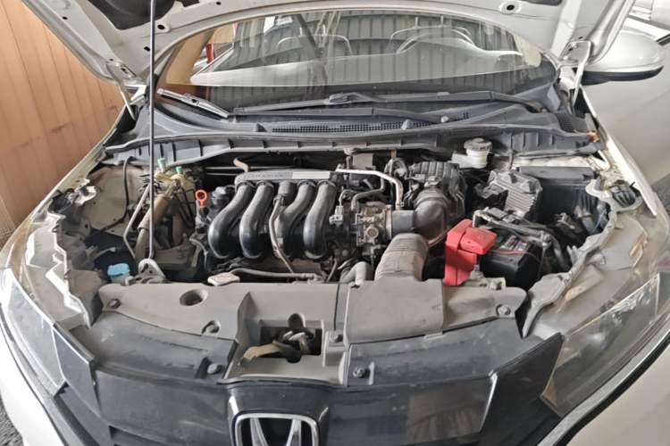 Used Honda Greiz 2016 1.5L CVT Classic Edition Engine Bay